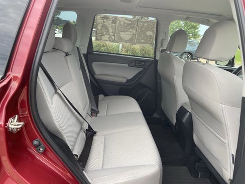 Used 2018 Subaru Forester 2.5i Premium AWD/4WD image 11