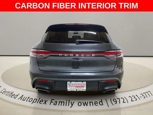 Used 2023 Porsche Macan AWD/4WD image 4