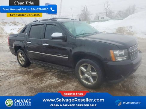 Used 2013 Chevrolet Avalanche LTZ image 5