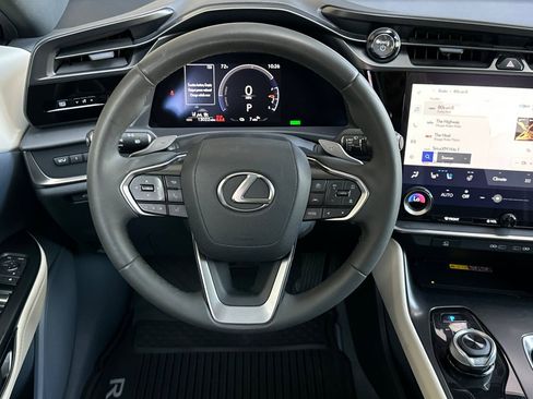Certified 2023 Lexus RZ 450e Premium w/ Accessory Package (2T) AWD/4WD image 17