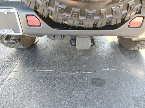 Certified 2024 Jeep Wrangler Willys image 11