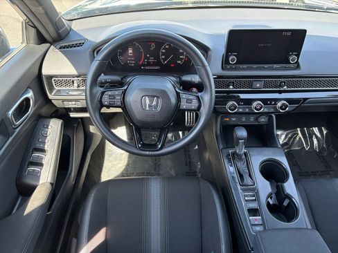Used 2025 Honda Civic Sport image 33