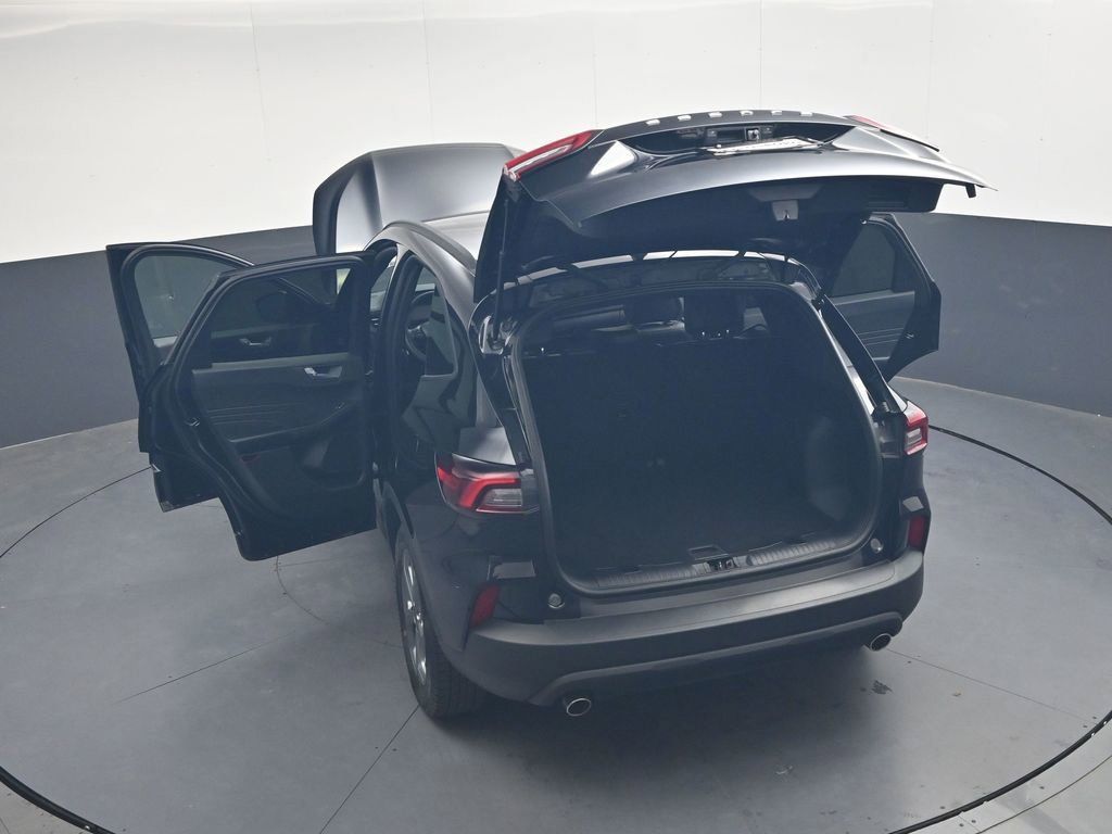 Used 2025 Ford Escape ST-Line FWD image 45
