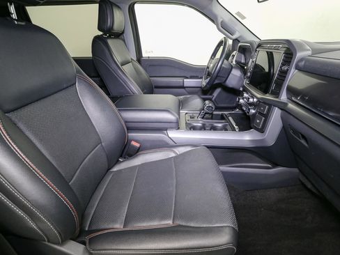 Used 2022 Ford F150 Lariat w/ Tow Technology Package image 18