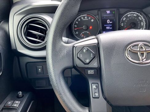 Used 2022 Toyota Tacoma SR image 23