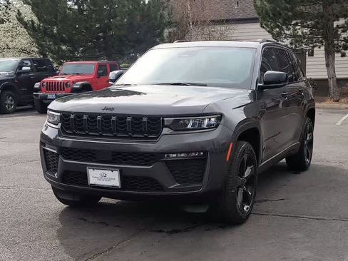 New 2026 Jeep Grand Cherokee Limited image 4