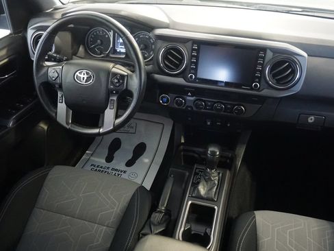 Certified 2023 Toyota Tacoma TRD Sport AWD/4WD image 27