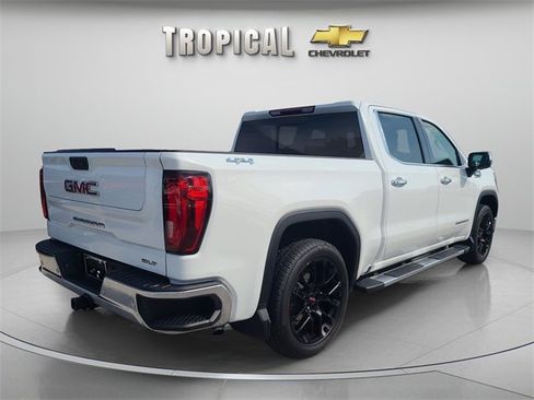 Used 2023 GMC Sierra 1500 SLT w/ SLT Premium Plus Package image 6