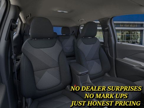 New 2027 Chevrolet Bolt LT w/ Comfort Package FWD image 16