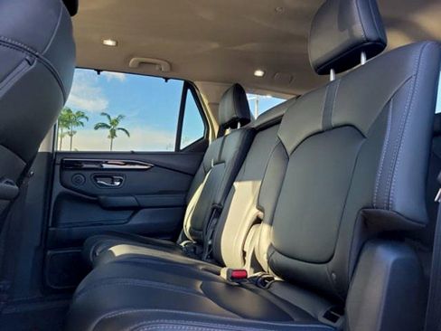 Used 2024 Honda Pilot EX-L image 16