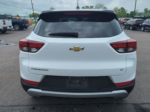 Used 2022 Chevrolet TrailBlazer LT w/ Convenience Package FWD image 10