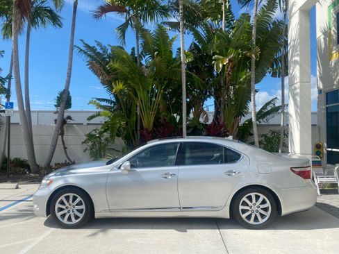 Used 2008 Lexus LS 460 image 5