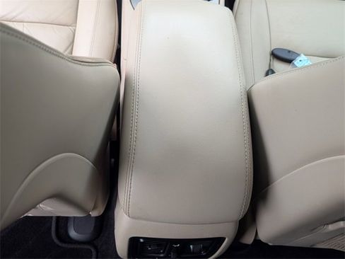 Used 2015 Jeep Grand Cherokee Limited image 28