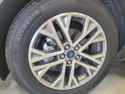 Used 2022 Ford Escape SEL image 31