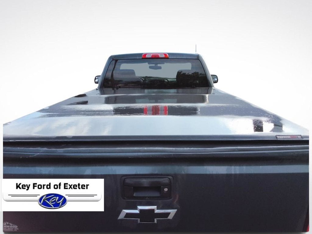 Used 2017 Chevrolet Silverado 1500 LT w/ LT Convenience Package AWD/4WD image 13