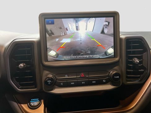 Used 2024 Ford Bronco Sport Outer Banks AWD/4WD image 13