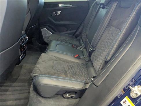 Used 2024 Lamborghini Urus S image 17