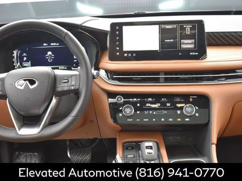 Certified 2026 INFINITI QX60 Autograph w/ Dark Cargo Package image 12