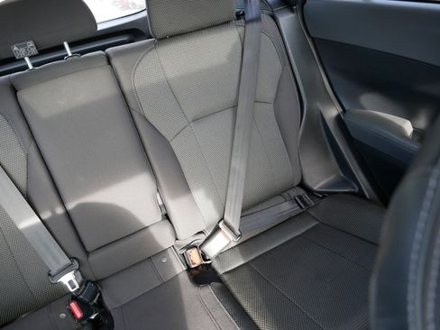 Used 2024 Subaru Crosstrek 2.0i Premium image 14