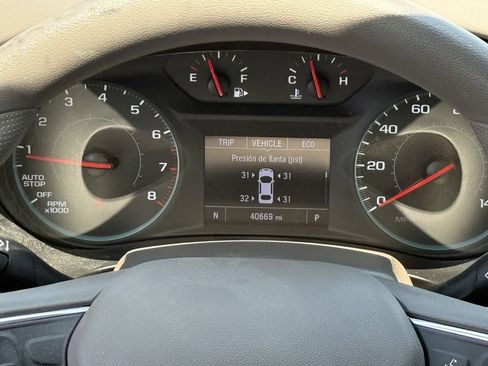 Used 2025 Chevrolet Malibu LT FWD image 15