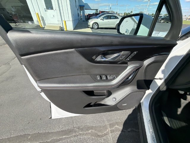 Certified 2022 Chevrolet Blazer RS w/ Enhanced Convenience Package AWD/4WD image 23