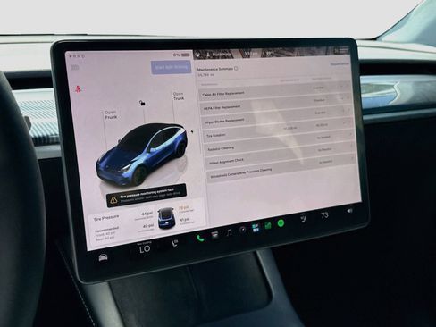 Used 2022 Tesla Model Y Performance AWD/4WD image 27