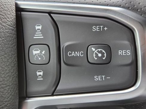 New 2026 RAM 1500 Express AWD/4WD image 20