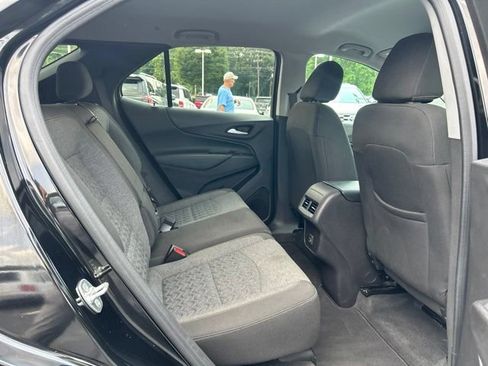 Used 2024 Chevrolet Equinox LT AWD/4WD image 19