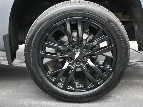 Used 2022 Chevrolet Silverado 1500 LTZ w/ Technology Package AWD/4WD image 12