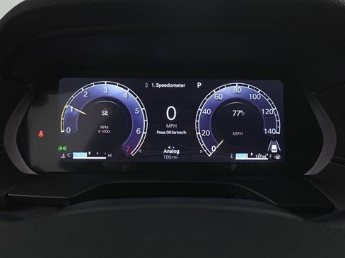 New 2025 Jeep Grand Cherokee Altitude image 14