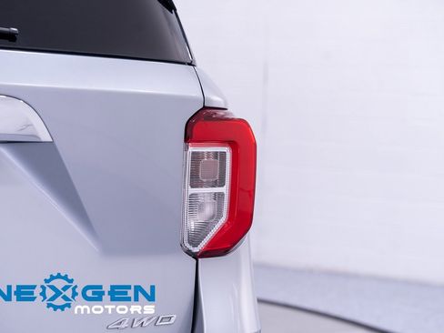 Used 2023 Ford Explorer Limited image 60