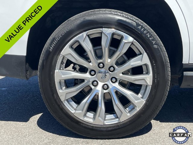 Used 2021 GMC Yukon Denali w/ Denali Premium Package AWD/4WD image 11
