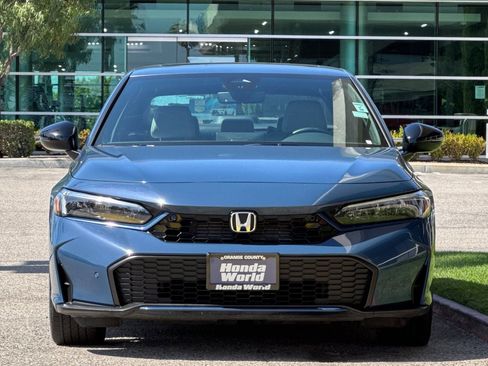 Certified 2025 Honda Civic Sport image 9