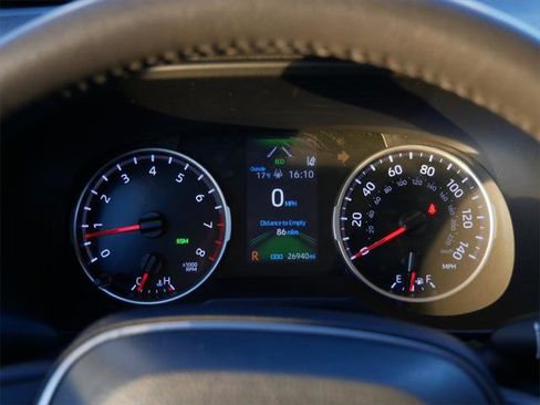 Certified 2022 Toyota RAV4 XLE image 23