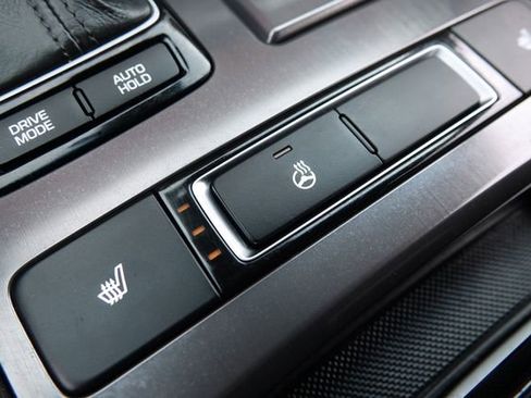 Used 2018 Genesis G80 3.8 image 18