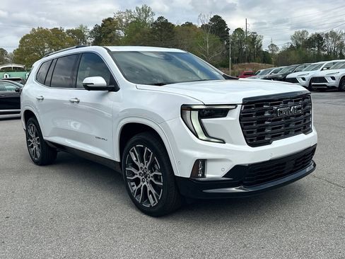 New 2026 GMC Acadia Denali Ultimate w/ LPO, Floor Liner Package FWD image 4