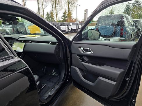 New 2026 Land Rover Range Rover Velar Dynamic SE image 31