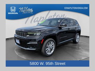 Used 2022 Jeep Grand Cherokee Summit AWD/4WD video 1