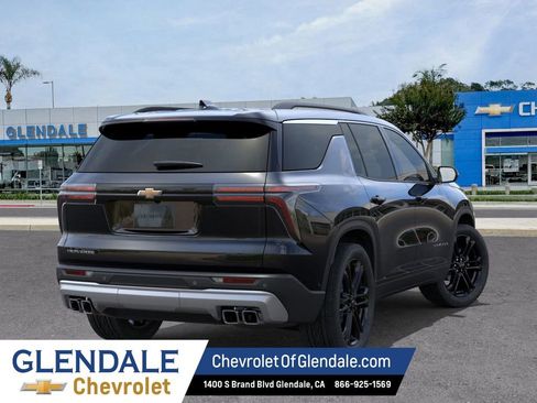 New 2026 Chevrolet Traverse LT w/ LPO, Floor Liner Package FWD image 4