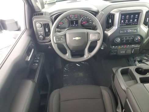 New 2026 Chevrolet Silverado 2500 Custom w/ Custom Value Package AWD/4WD image 16