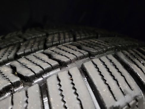 Used 2015 RAM 1500 Laramie w/ Convenience Group image 12