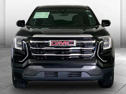 Used 2026 GMC Terrain Elevation FWD image 2