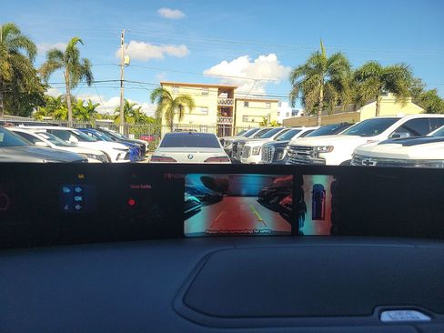 Used 2025 Lincoln Navigator Black Label image 39