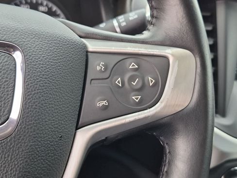 Used 2019 GMC Acadia SLE FWD image 24