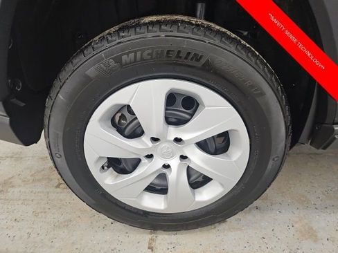 Certified 2024 Toyota RAV4 LE image 8