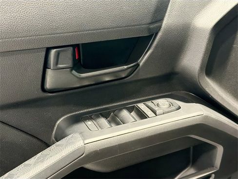 Certified 2025 Toyota Tacoma SR5 image 15