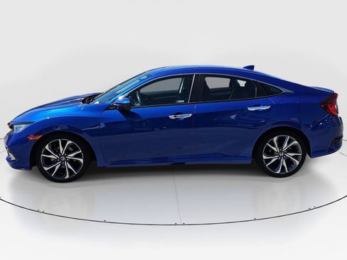 Used 2019 Honda Civic Touring image 7