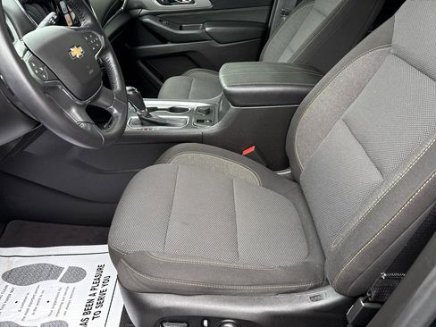 Used 2018 Chevrolet Traverse LT AWD/4WD image 17