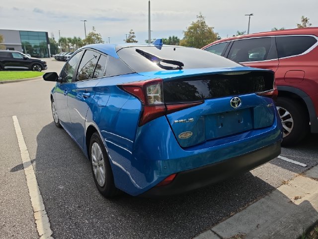 Used 2022 Toyota Prius LE FWD image 4