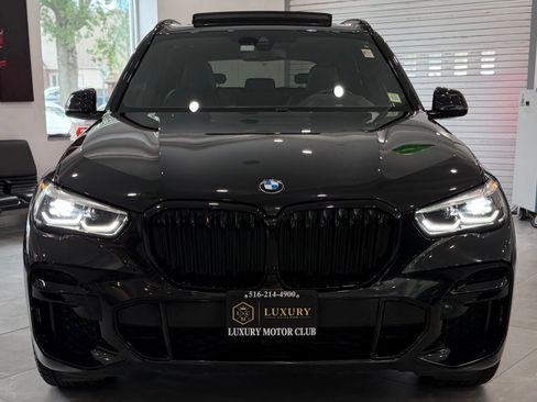 Used 2023 BMW X5 xDrive40i w/ M Sport Package AWD/4WD image 2